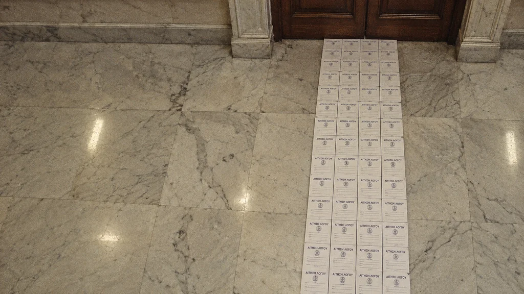 Ο Κασιδιάρης απέκτησε φωνή στη Βουλή μέσω ανεξάρτητου βουλευτή